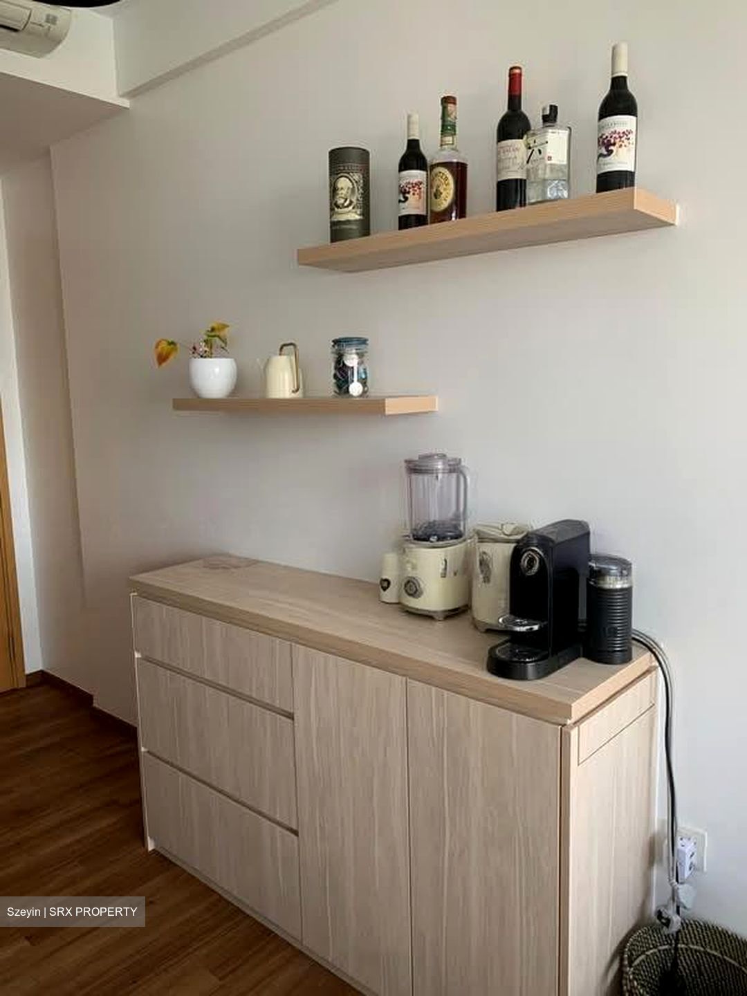 Skysuites 17 (D12), Apartment #555145181